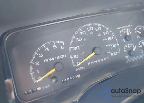 1998 Chevrolet K1500 Fleetside z USA, uszkodzony, nr VIN 1GCEK19R0WE127348